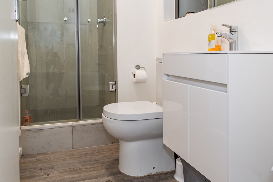 2 Bedroom Property for Sale in Zonnebloem Western Cape